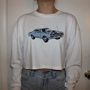 brandy melville long sleeve tee